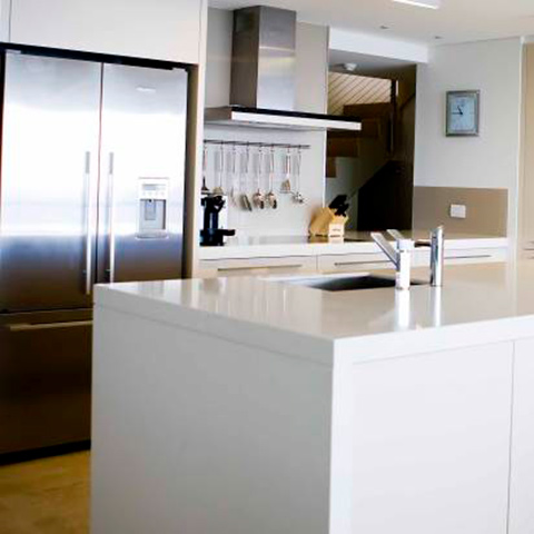 Three Bedroom Penthouse Suite - Peninsular Beachfront Resort Mooloolaba ...